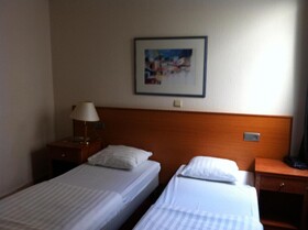 Delta Hotel