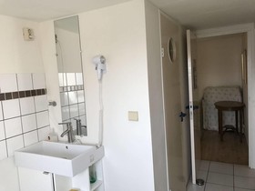 Esperanza Guest House