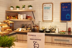 Holiday Inn Express Amsterdam-City Hall