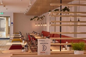 Holiday Inn Express Amsterdam-City Hall