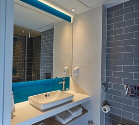Holiday Inn Express Amsterdam-City Hall