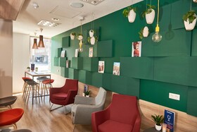 Holiday Inn Express Amsterdam-City Hall