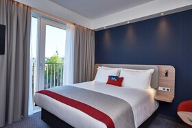 Holiday Inn Express Amsterdam-City Hall