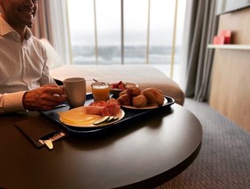 Holiday Inn Express Amsterdam - North Riverside