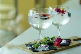 Holiday Inn Express Amsterdam - North Riverside