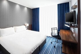 Holiday Inn Express Amsterdam - South