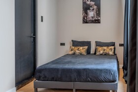 Hotel 83