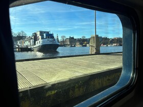 Hotelboat Iris