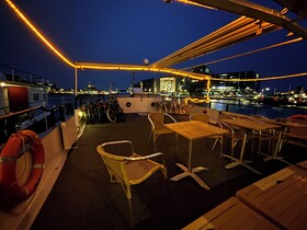 Hotelboat Iris