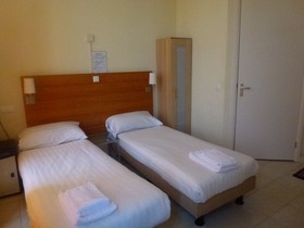 Hotel Isis