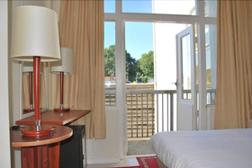 Hotel Isis