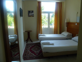 Hotel Isis