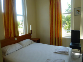 Hotel Isis