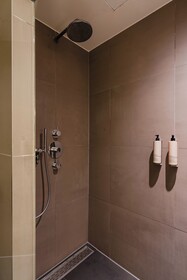 Hotel JL No76