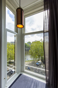 Hotel No 377 House
