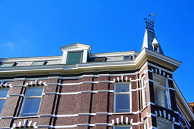 Hotel No 377 House