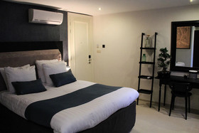 Hotel No 377 House