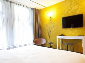 Hotel V Nesplein