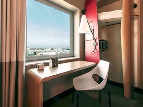 ibis Amsterdam City West