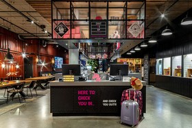 Moxy Amsterdam Houthavens