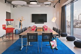 Moxy Amsterdam Houthavens