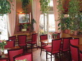 Nadia Hotel