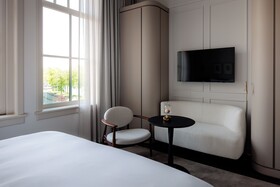 Pillows Grand Boutique Hotel Maurits at The Park