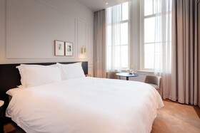 Pillows Grand Boutique Hotel Maurits at The Park