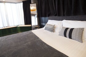 Quentin Zoo hotel