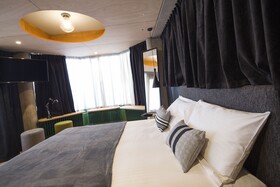 Quentin Zoo hotel