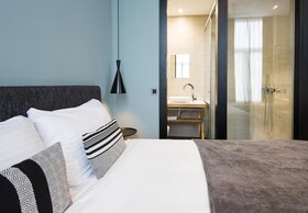 Quentin Zoo hotel