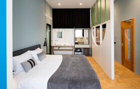 Quentin Zoo hotel