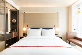 Ruby Emma Hotel & Bar