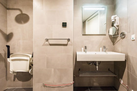 YAYS Amsterdam East by Numa