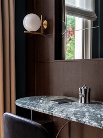Spinoza Suites