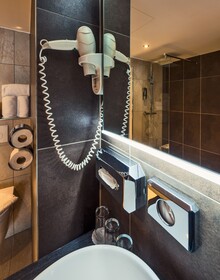 The Alfred Hotel