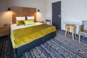The Alfred Hotel