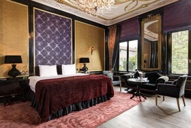The Pavilions Amsterdam, The Toren