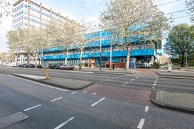 XO Hotels Blue Square
