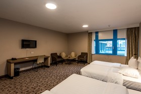 XO Hotels Blue Square