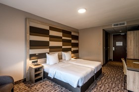 XO Hotels Blue Square