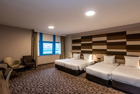 XO Hotels Blue Square