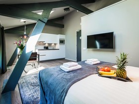 Yays Amsterdam Maritime By Numa