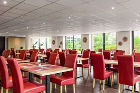 Amedia Amsterdam Airport, Trademark Collection by Wyndham