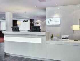 Holiday Inn Express Amsterdam - Schiphol
