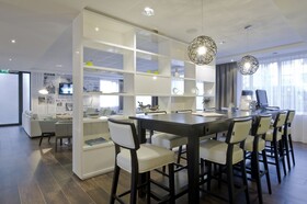 Holiday Inn Express Amsterdam - Schiphol