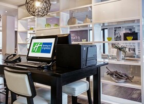 Holiday Inn Express Amsterdam - Schiphol