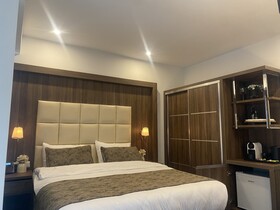 Hotel Cataleya