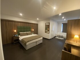 Hotel Cataleya