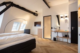 Snoozz Hotels